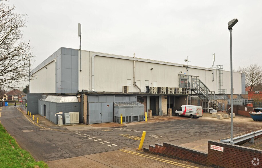 Stechford Ln, Birmingham à louer - Photo de l’immeuble – Image 2 sur 4