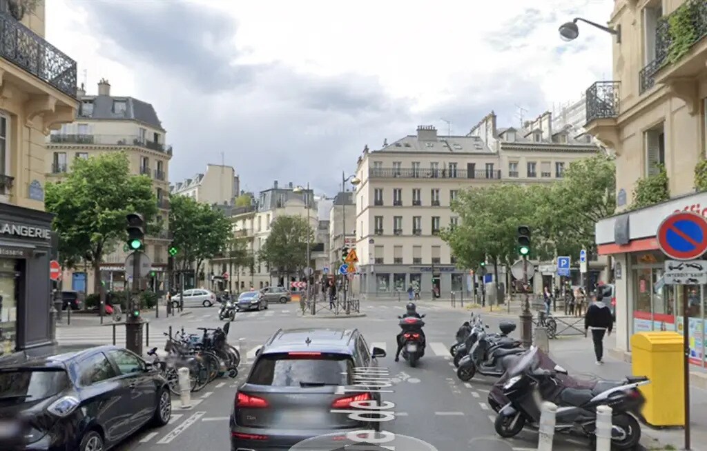 Local commercial dans Paris à louer Photo de l’immeuble– Image 1 sur 5