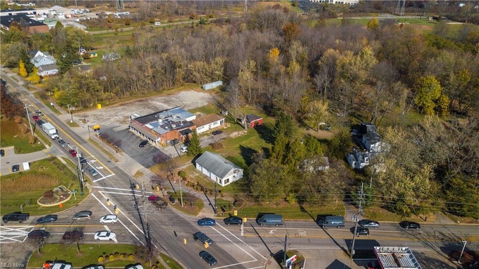 26004 Broadway Ave, Bedford, OH à vendre - Aérien – Image 2 sur 10
