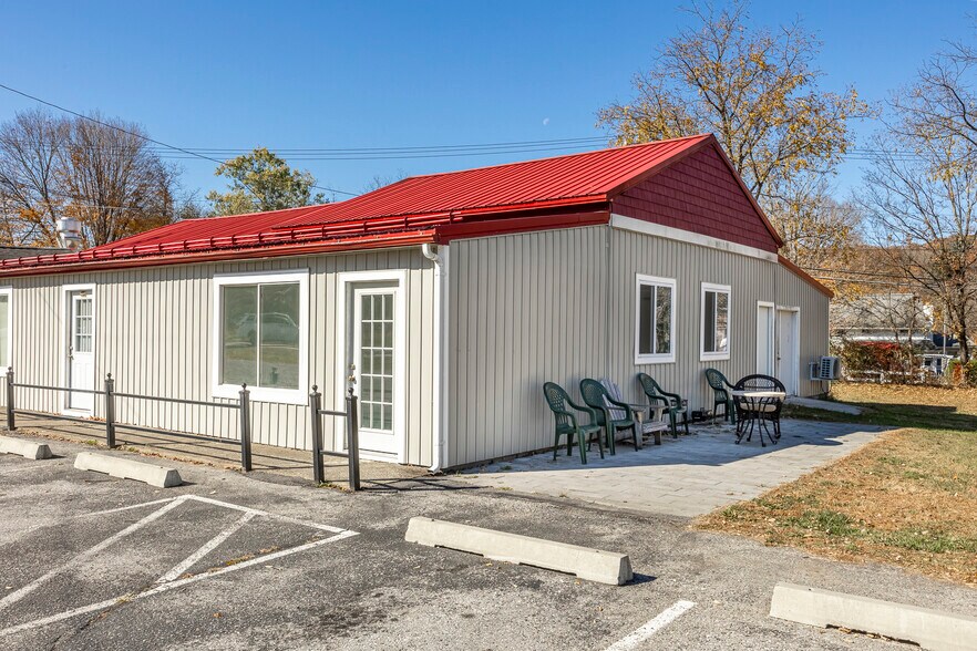 5979 Route 82, Stanfordville, NY à louer - Photo de l’immeuble – Image 2 sur 16