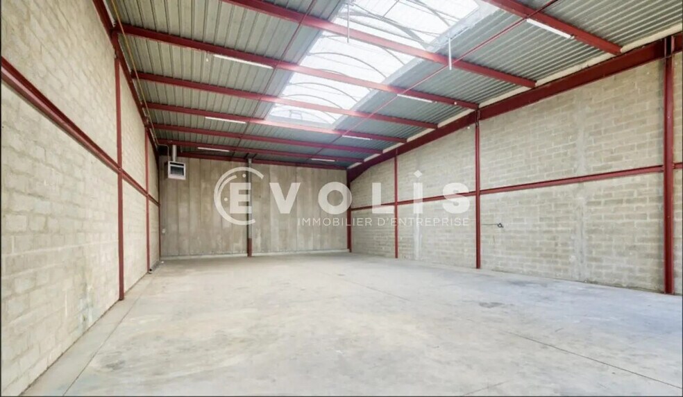 22 Rue Gutenberg, Bondoufle à louer - Photo intérieure – Image 3 sur 13