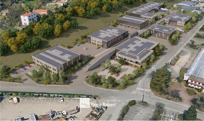 Plus de détails pour Local d’activités à vendre