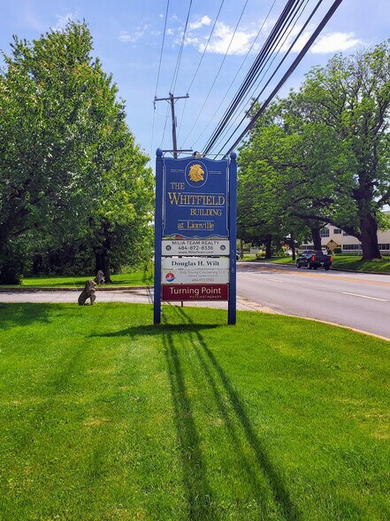 558 W Uwchlan Ave, Exton, PA à louer - Photo de l’immeuble – Image 3 sur 26