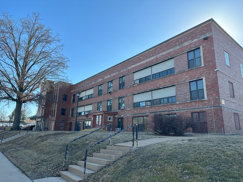 4500 Washington St, Florissant, MO à vendre - Photo de l’immeuble – Image 3 sur 3