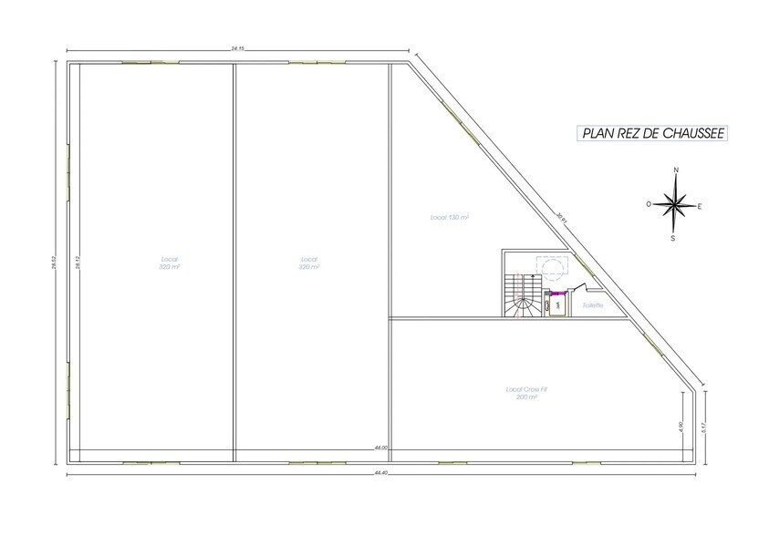 Local d'activités dans Montauroux à vendre - Photo de l’immeuble – Image 3 sur 8