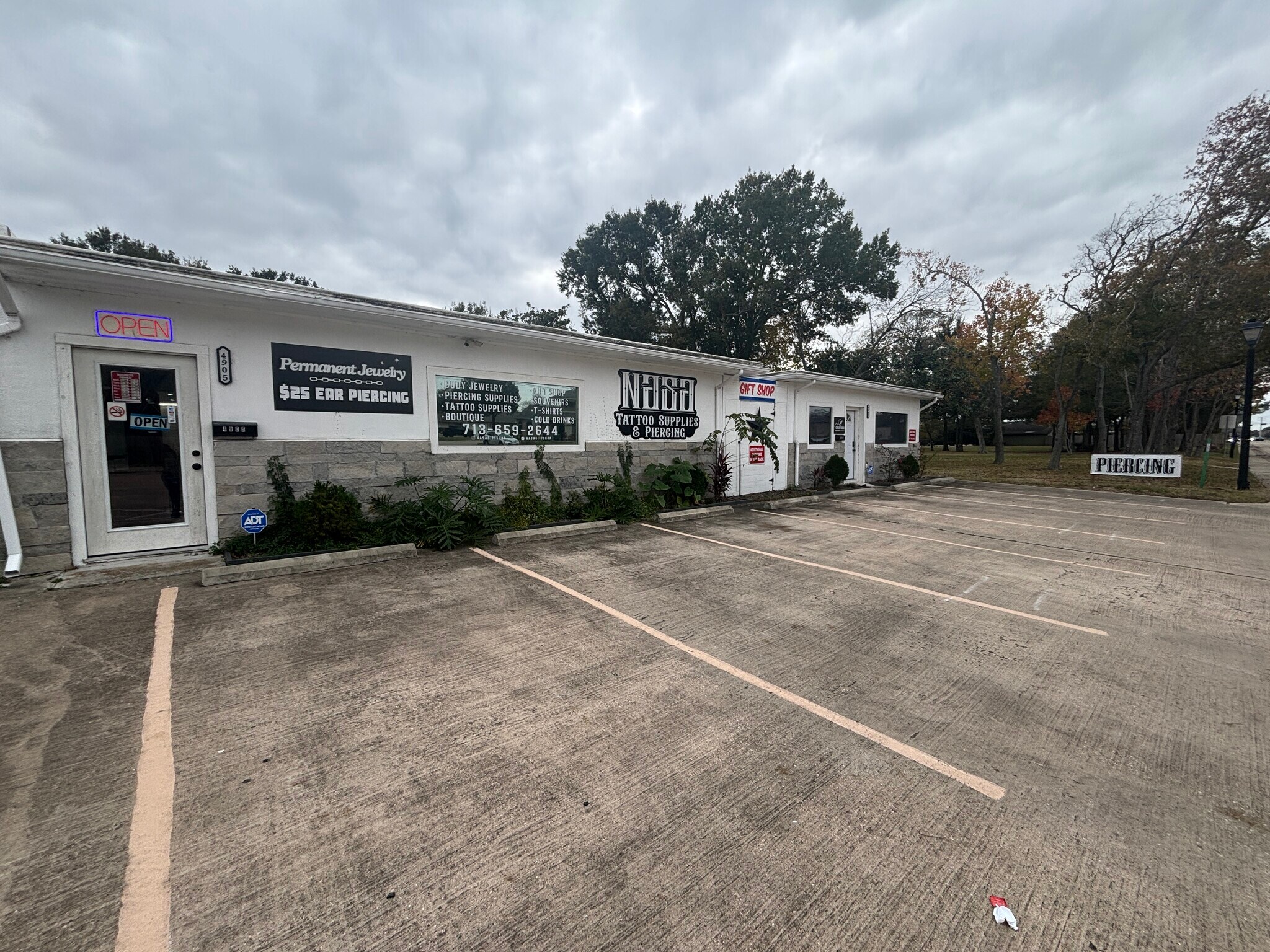 4905-4907 E Nasa Pky, Seabrook, TX à vendre Photo principale– Image 1 sur 18