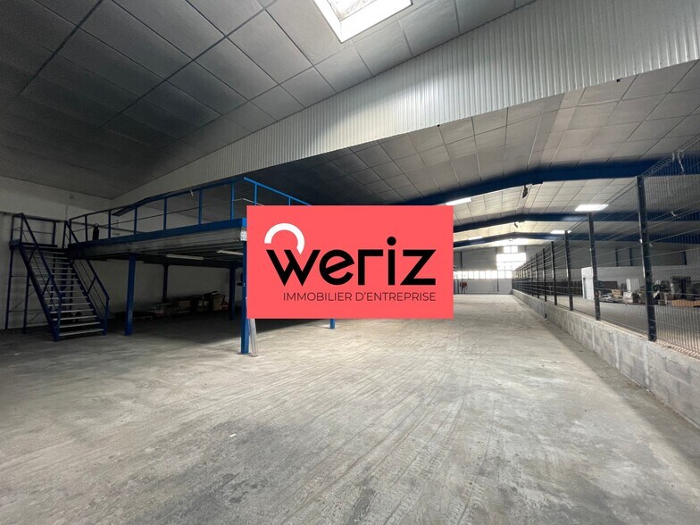 Industriel/Logistique dans Marseille à louer - Photo de l’immeuble – Image 3 sur 9