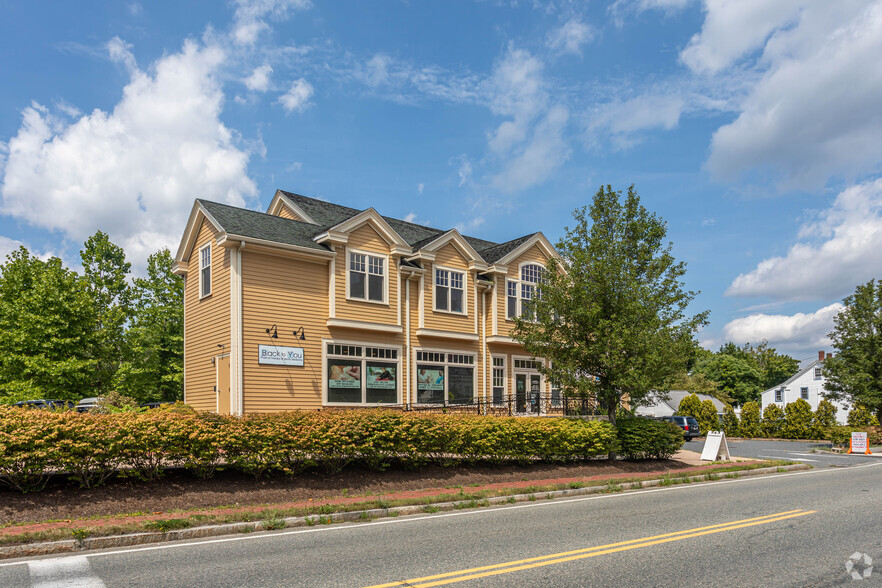 19 N Main St, Sherborn, MA à louer - Photo de l’immeuble – Image 3 sur 3
