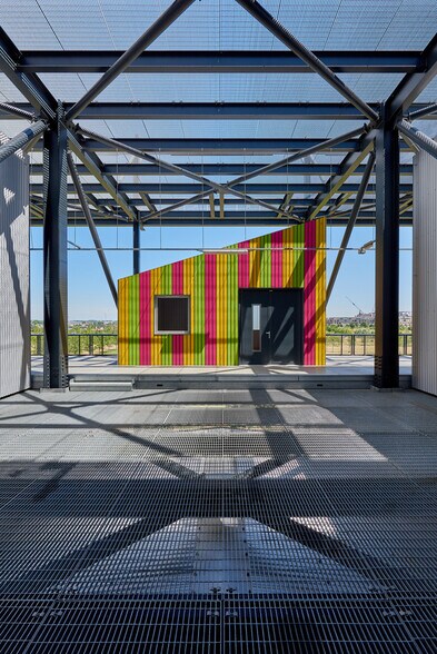 The Trampery-On The Gantry, Londres à louer - Photo de l’immeuble – Image 1 sur 44