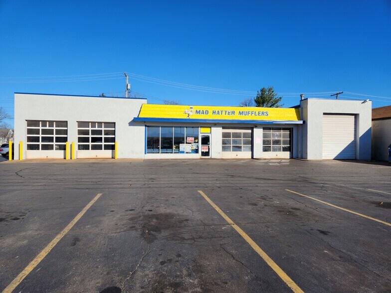 3390 Sullivant Ave, Columbus, OH à vendre - Photo de l’immeuble – Image 1 sur 1