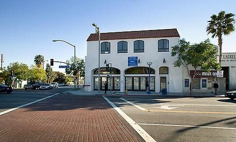 7494 Santa Monica Blvd, West Hollywood, CA à vendre Photo principale– Image 1 sur 76