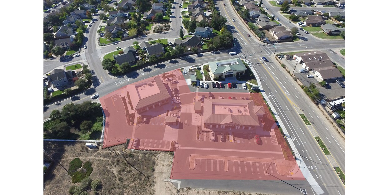 Orcutt Hills Plaza portefeuille de 2 biens à vendre sur LoopNet.fr Photo principale– Image 1 sur 13