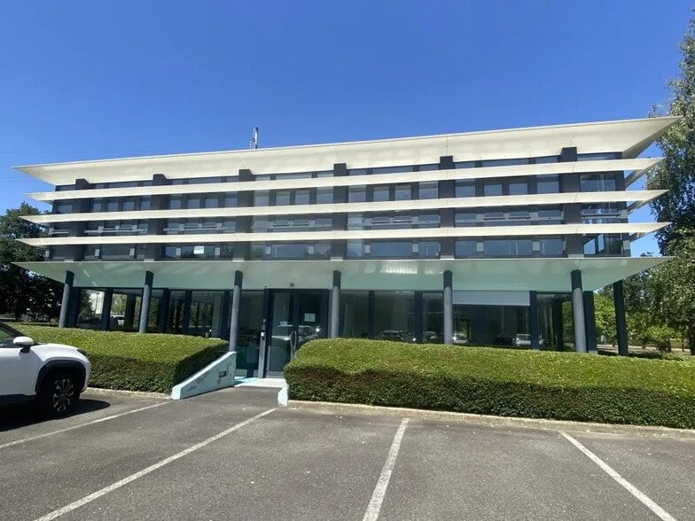 Bureau dans Bruz à vendre - Photo de l’immeuble – Image 2 sur 11