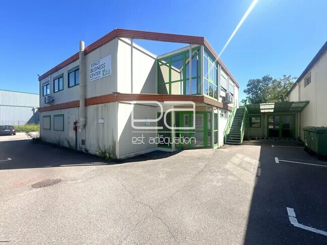 Plus de détails pour Bureau à louer