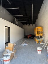 2649 S Park Rd, Hallandale, FL à louer Photo intérieure– Image 1 sur 7