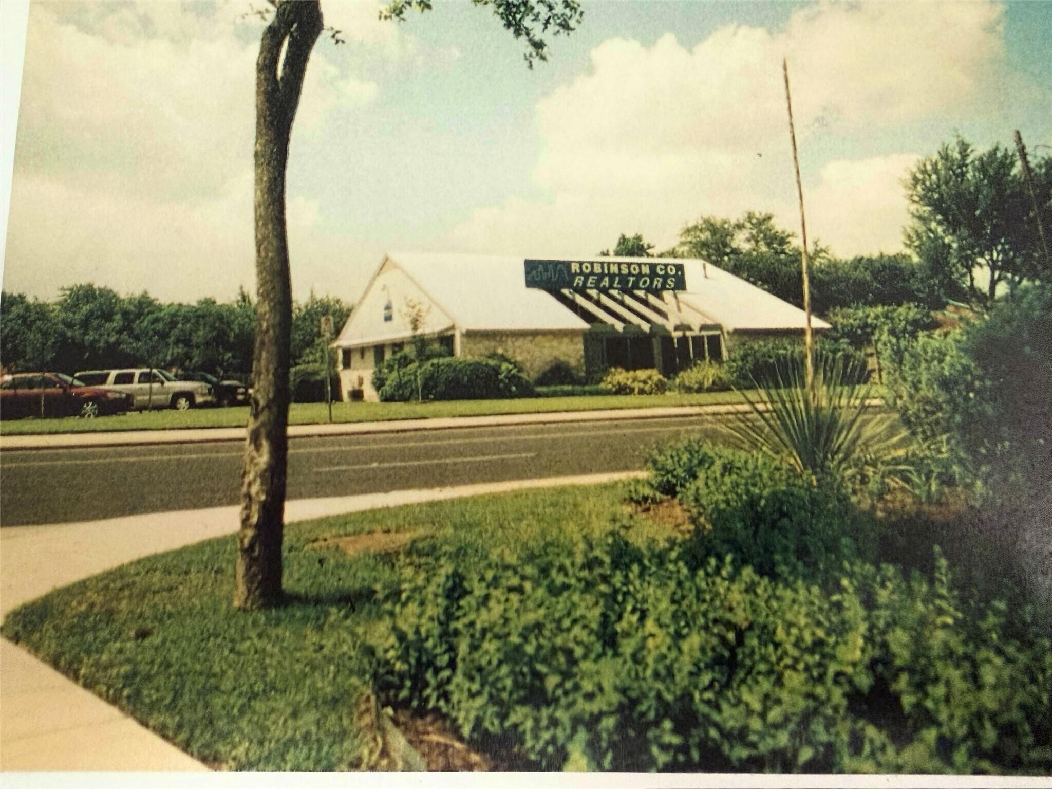 2615 Western Trails Blvd, Austin, TX à vendre Photo principale– Image 1 sur 6