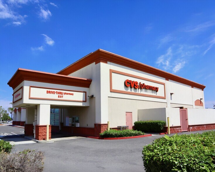 9952 Las Tunas Dr, Temple City, CA à louer - Photo de l’immeuble – Image 2 sur 15