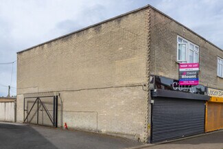 Plus de détails pour 36 Station St, Kirkby In Ashfield - Local commercial à louer
