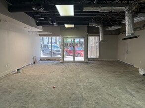 273 Alhambra Cir, Coral Gables, FL à louer Photo intérieure– Image 2 sur 3