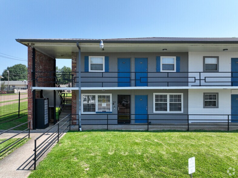 700-712 N Jefferson St, Jackson, MS à vendre - Photo de l’immeuble – Image 3 sur 36