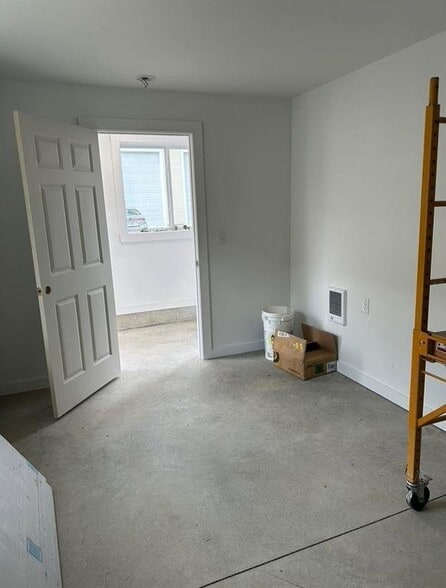 280 Isinglass Cir, Barrington, NH à louer - Photo intérieure – Image 3 sur 7