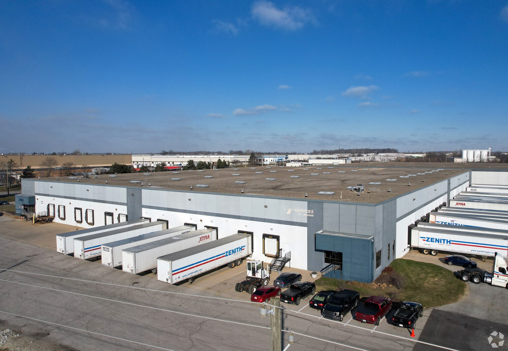 5134-5160 W 81st St, Indianapolis, IN à louer Photo principale– Image 1 sur 5