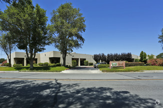 Plus de détails pour 2300 Technology Pky, Hollister, CA - Industriel/Logistique à louer