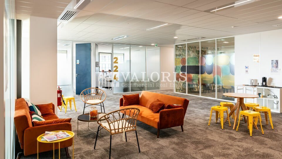 Bureau dans Villeurbanne à louer - Photo intérieure – Image 2 sur 8
