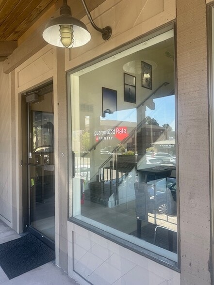 401 Primrose Rd, Burlingame, CA à louer - Photo de l’immeuble – Image 2 sur 9