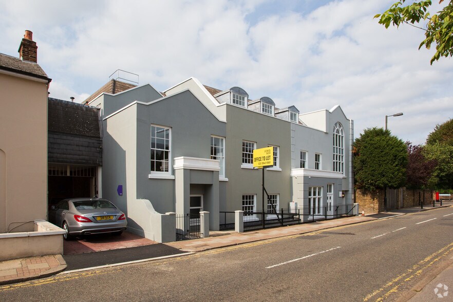 57-63 Church Rd, Londres à louer - Photo de l’immeuble – Image 2 sur 8