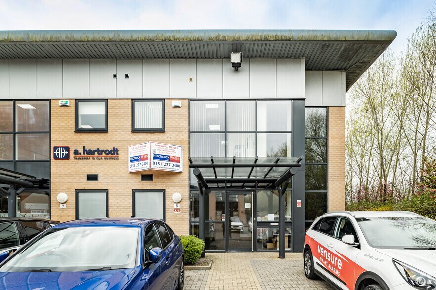 Hurricane Ct, Liverpool à louer - Photo de l’immeuble – Image 3 sur 4