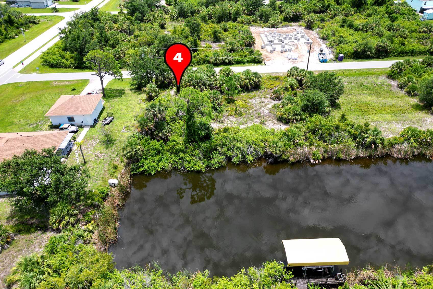 9570 Melody Cir, Port Charlotte, FL à vendre Photo principale– Image 1 sur 2