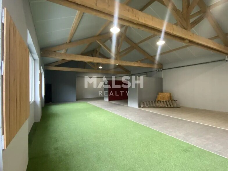 Bureau dans Vienne à louer - Photo de l’immeuble – Image 3 sur 4