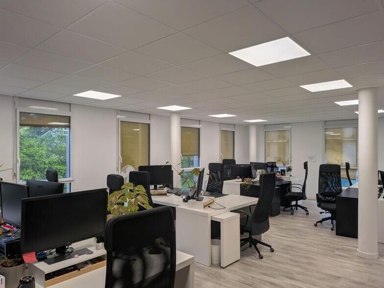 Bureau dans Vannes à vendre - Photo intérieure – Image 2 sur 6