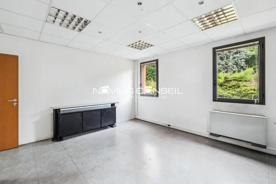 Bureau dans L'Union à vendre - Photo de l’immeuble – Image 3 sur 7