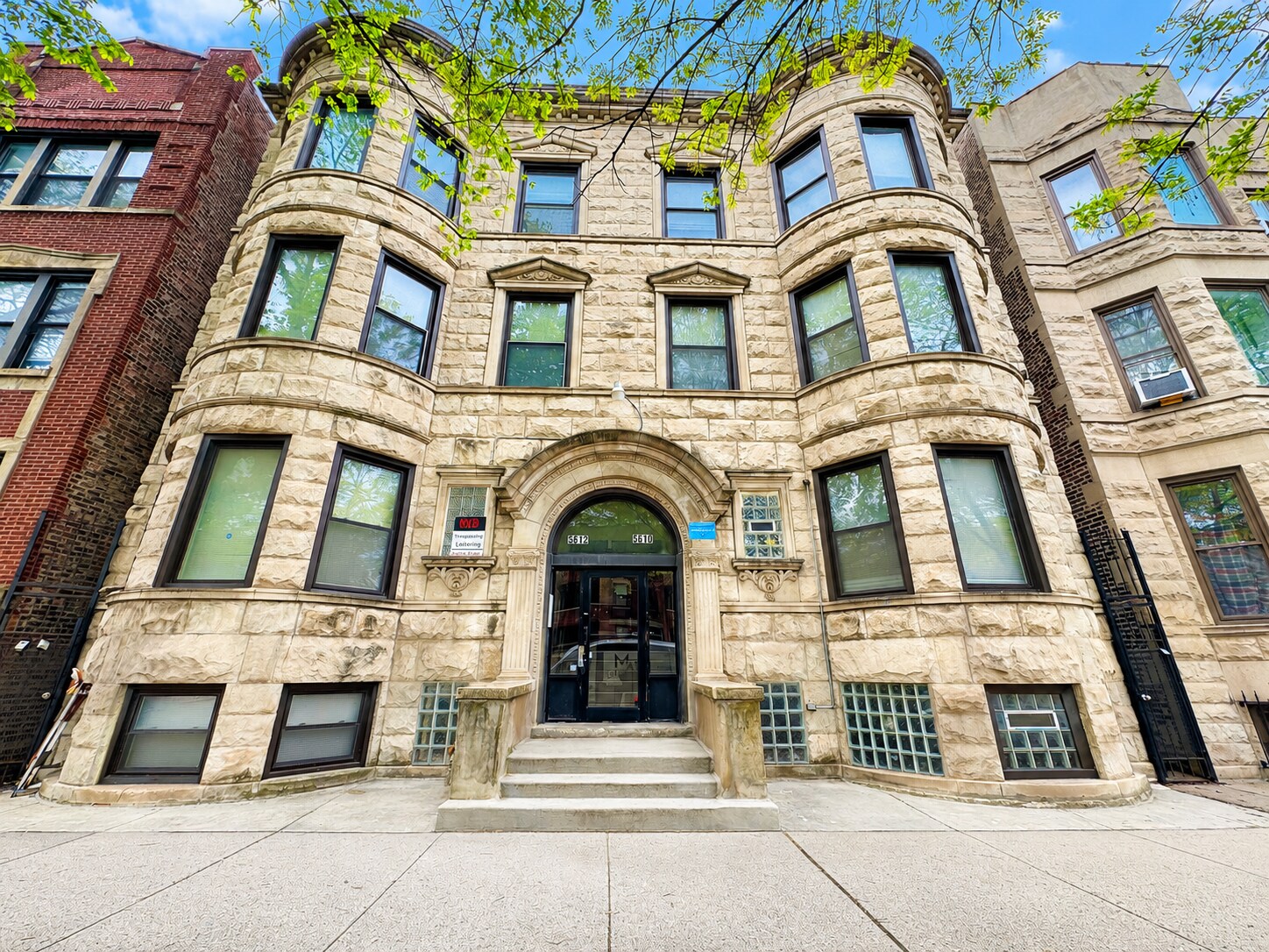 5610 S Michigan Ave, Chicago, IL à vendre Photo principale– Image 1 sur 11