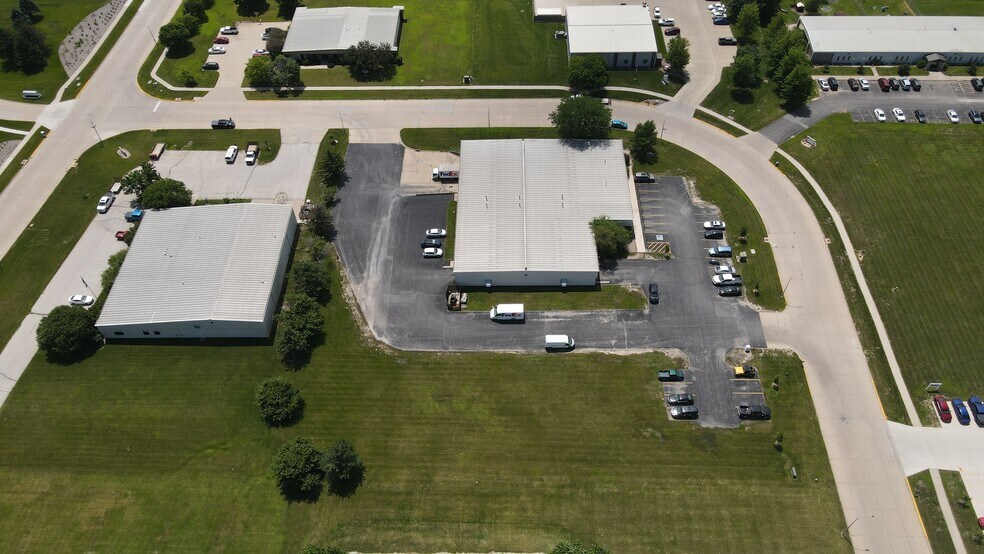 238 Alexander Ave, Ames, IA à vendre - Photo de l’immeuble – Image 3 sur 4