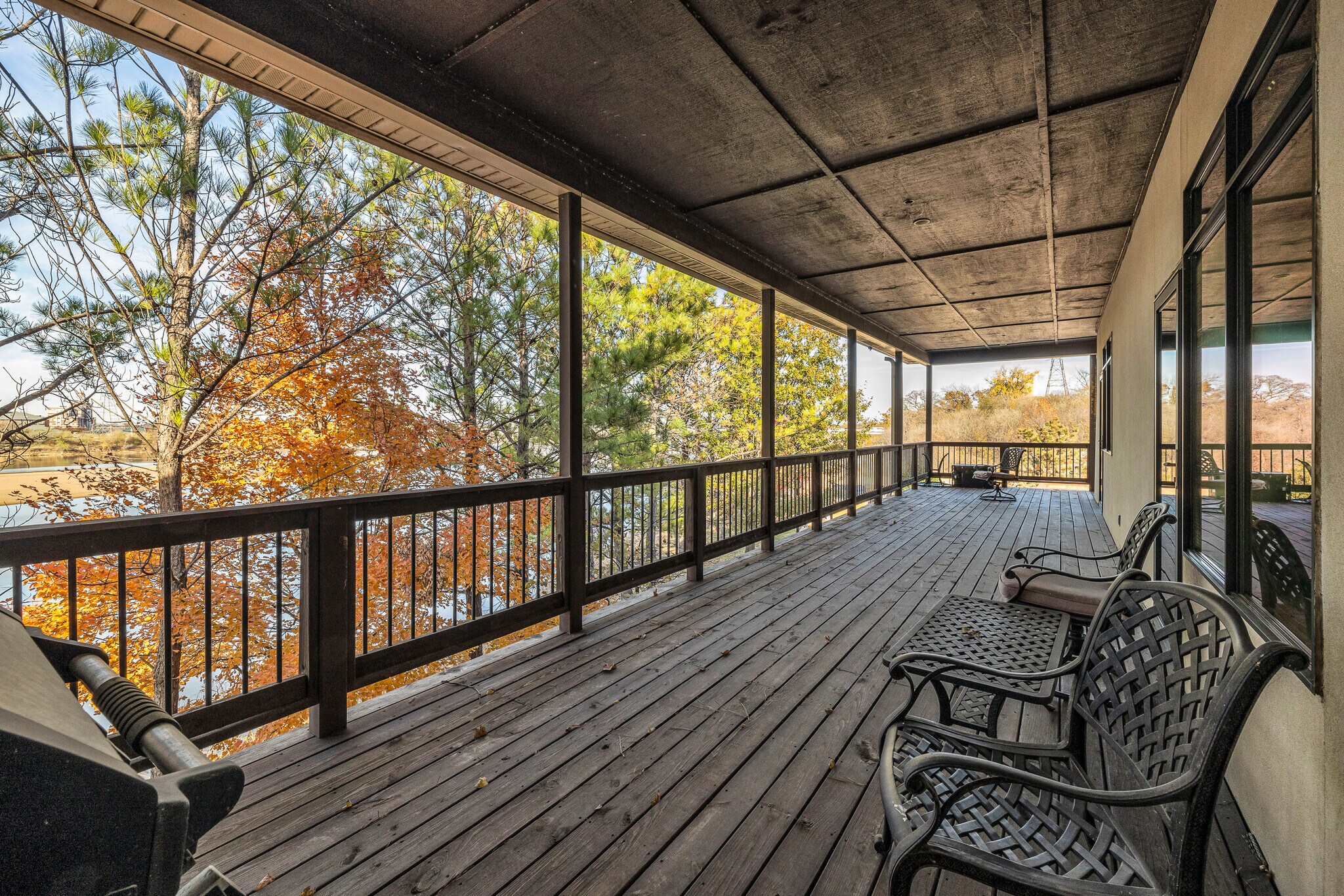 9716 Riverside Pky, Tulsa, OK à louer Photo de l’immeuble– Image 1 sur 10
