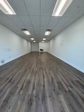 240 S Andrews Ave, Pompano Beach, FL à louer Photo intérieure– Image 1 sur 4