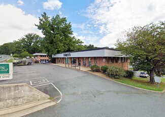 Plus de détails pour 612 Rio Rd W, Charlottesville, VA - Bureau/Local commercial à louer