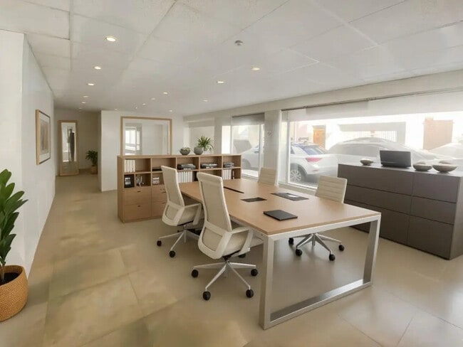 Plus de détails pour Local commercial à vendre