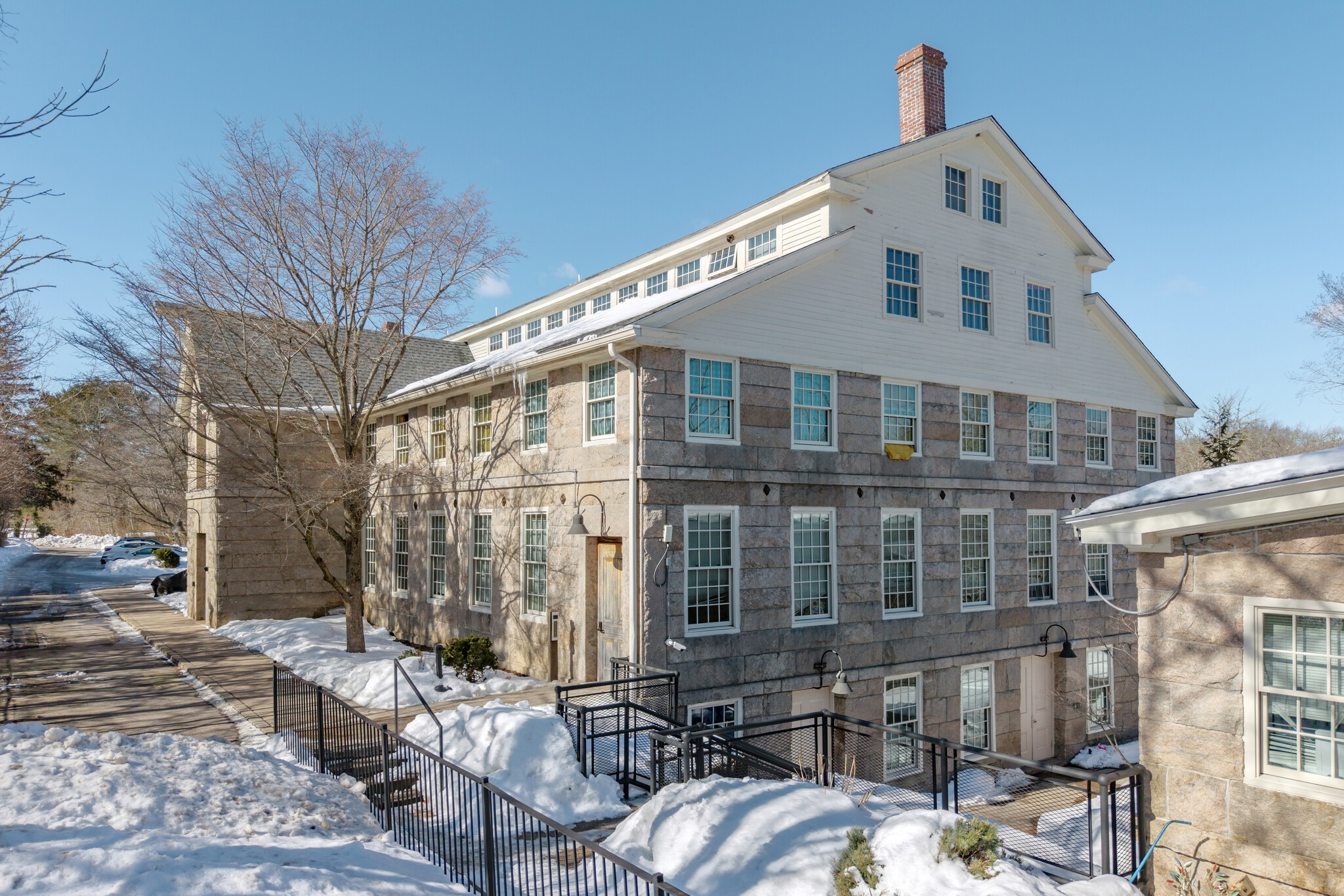 332 Canonchet Rd, Rockville, RI à vendre Photo principale– Image 1 sur 18