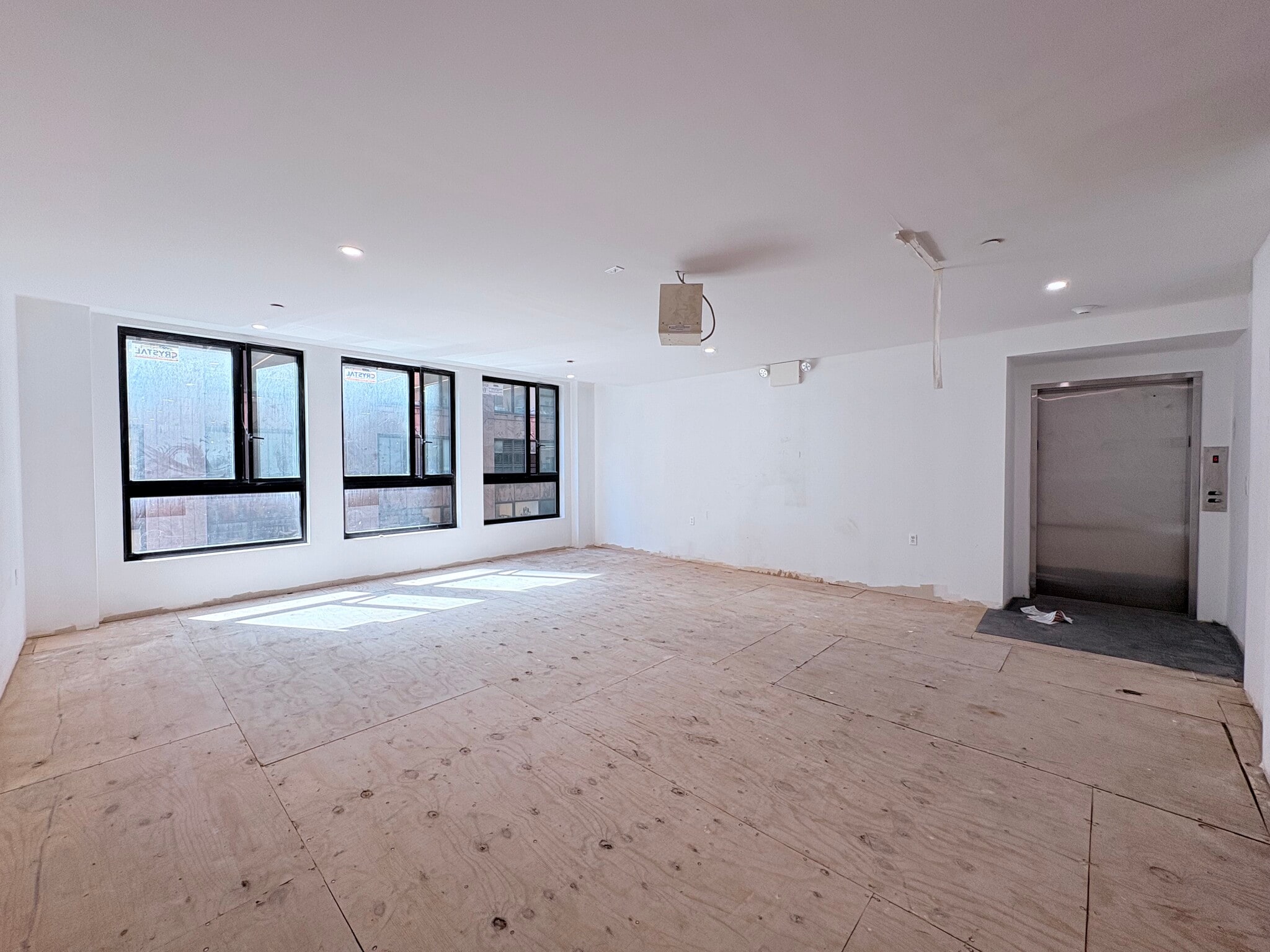 203-205 W 38th St, New York, NY à louer Photo intérieure– Image 1 sur 10