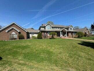 Plus de détails pour 1173 Manchester Ave SW, North Lawrence, OH - Bureau à vendre