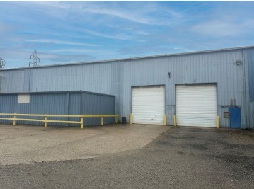64 Mill St, Ecorse, MI à vendre - Photo de l’immeuble – Image 2 sur 7