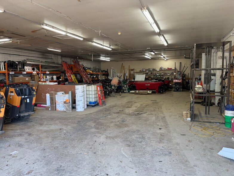 805-809 E Perkins Rd, Urbana, IL à louer - Photo de l’immeuble – Image 3 sur 15
