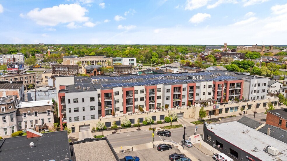 50 Charlotte St, Rochester, NY à vendre - Photo de l’immeuble – Image 2 sur 14