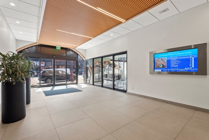 2480-2482 Mission St, San Francisco, CA à louer - Hall d’entrée – Image 3 sur 20