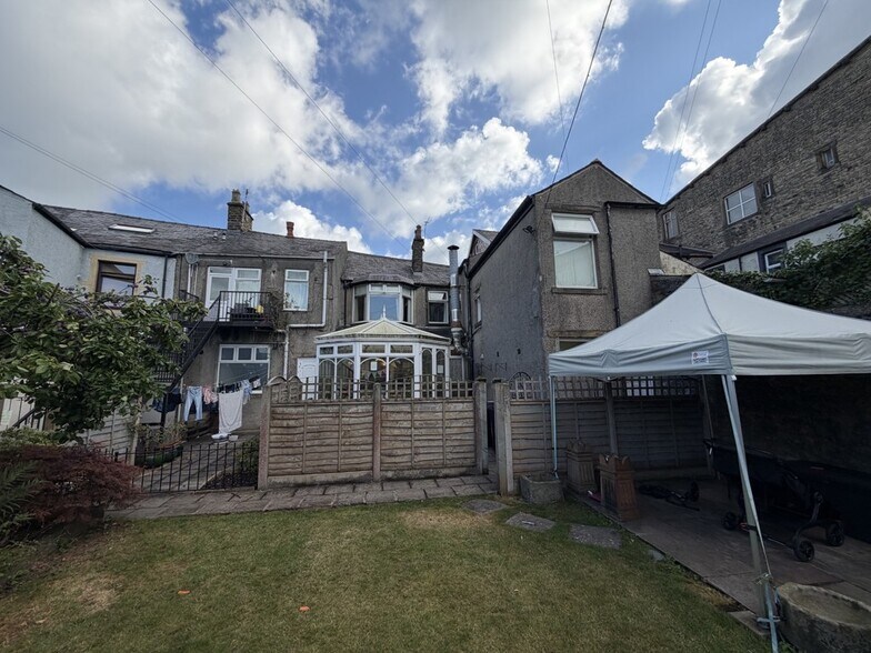17 King St, Clitheroe à vendre - Photo de l’immeuble – Image 2 sur 9