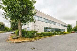 Plus de détails pour Local d'activités à louer